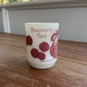 Vintage Strawberry Shortcake Milk Glass Anchor Hocking Mug